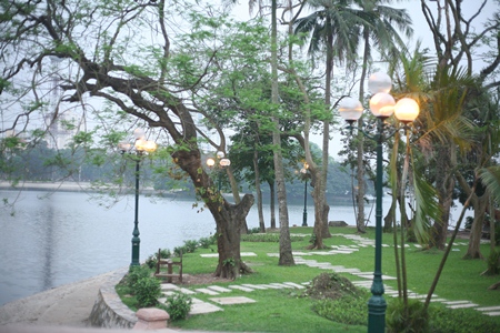 cot den trang tri cong vien