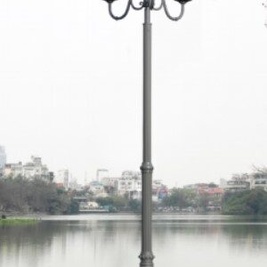 CỘT SÂN VƯỜN BANIAN