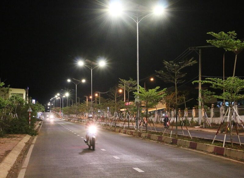 Su-an-mon-cua-den-duong-led