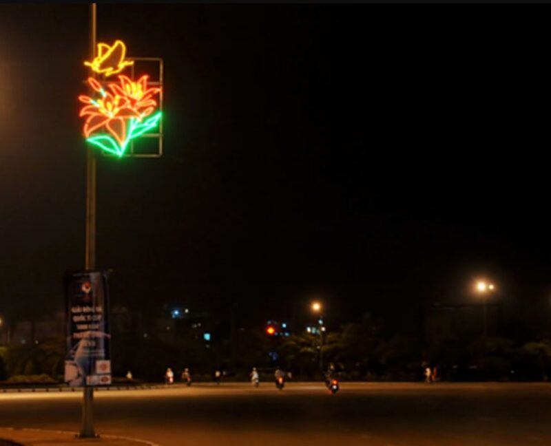 Cột đèn trang trí đường phố - chiếu sáng và làm đẹp đô thị